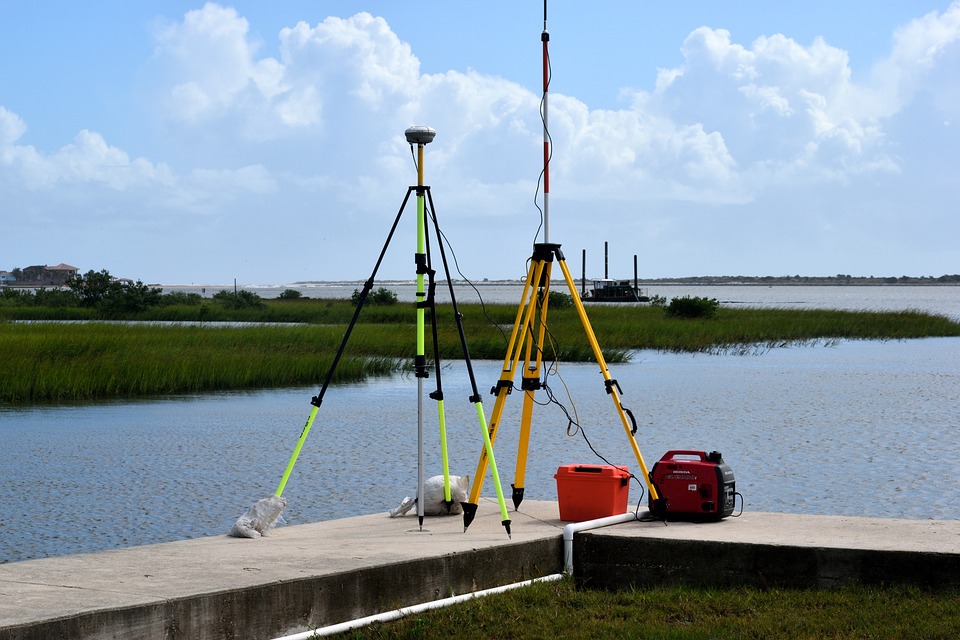 surveying-equipment-2871066_960_720